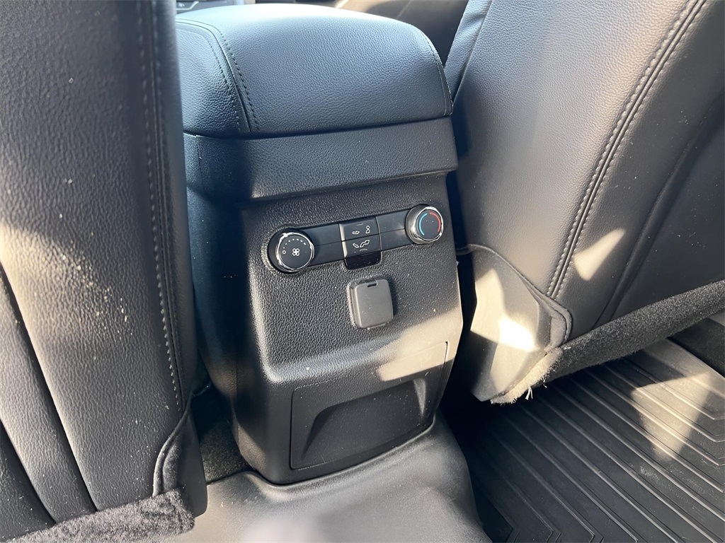 Ford Explorer XLT 4WD 2017