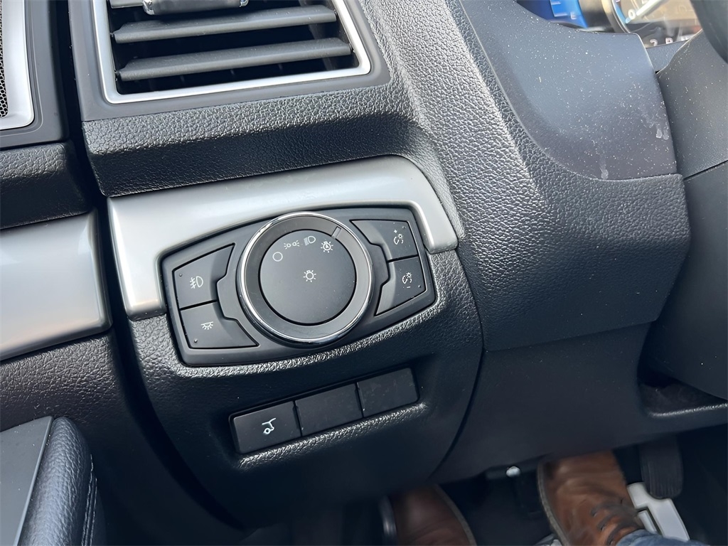 Ford Explorer XLT 4WD 2017