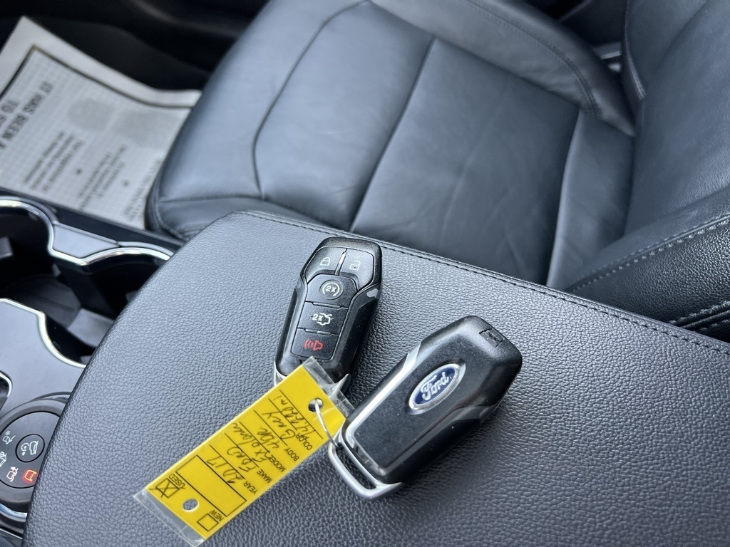 Ford Explorer XLT 4WD 2017