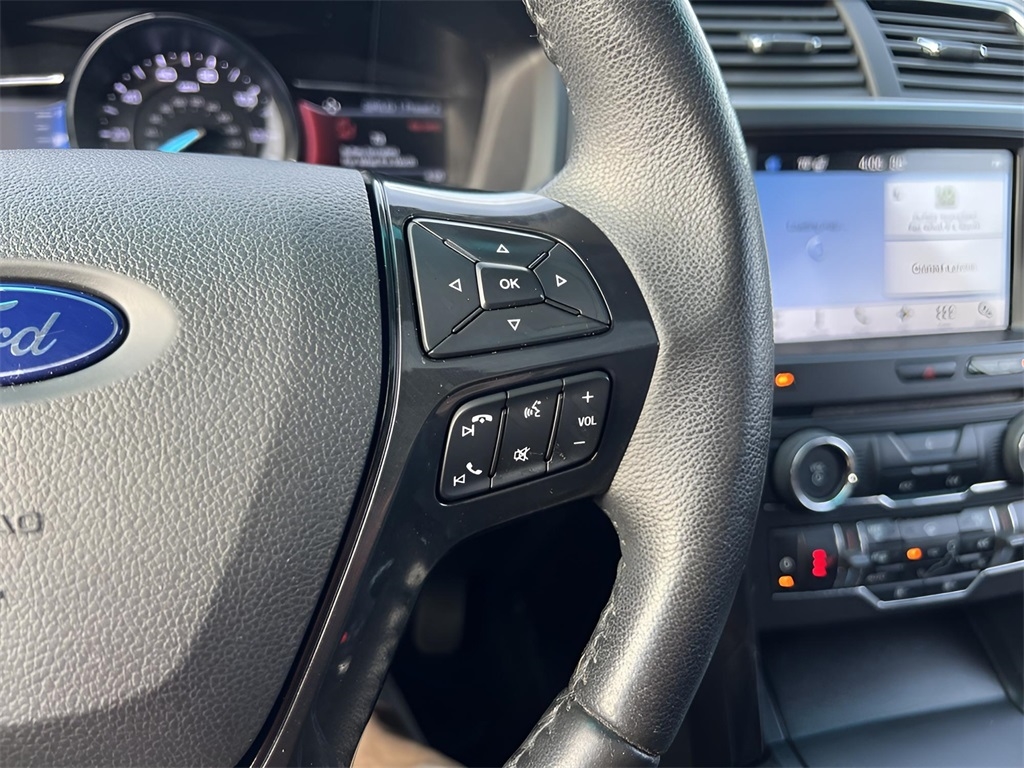 Ford Explorer XLT 4WD 2017