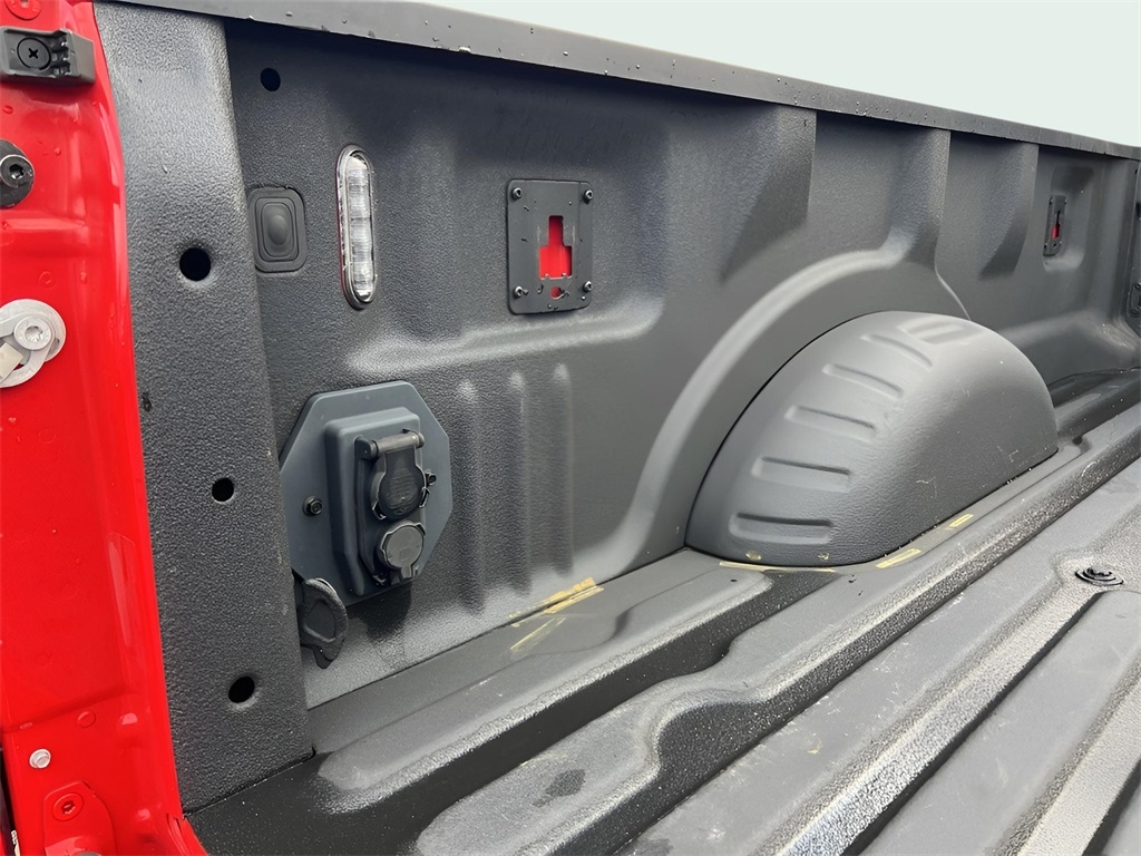 Ford F-350 SD King Ranch Crew Cab Long Bed DRW 4WD 2023