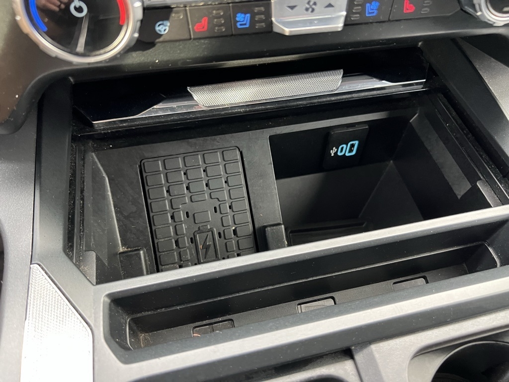 Ford F-350 SD King Ranch Crew Cab Long Bed DRW 4WD 2023