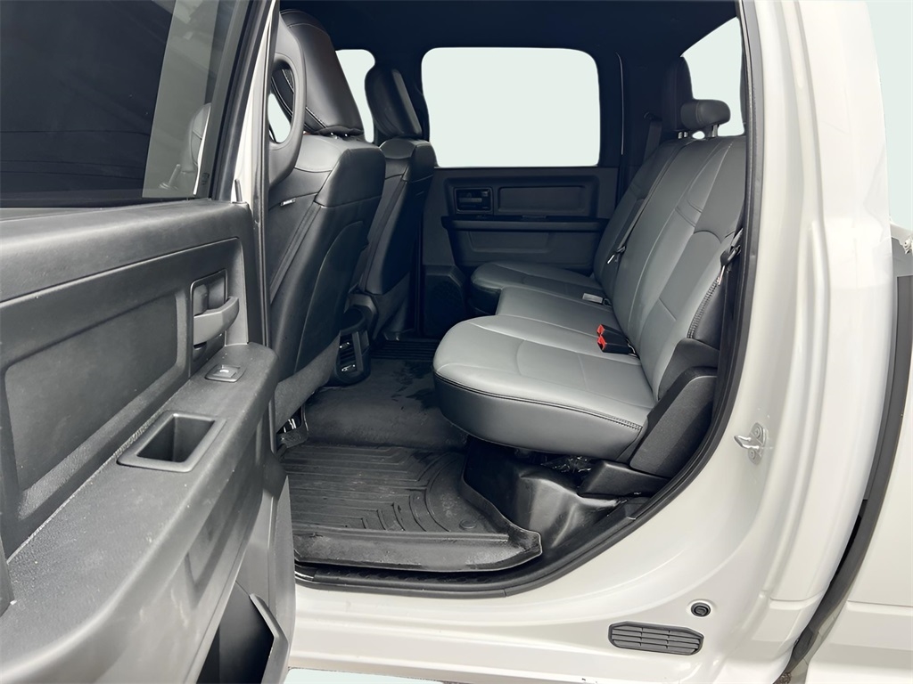 RAM 2500 Tradesman Crew Cab LWB 4WD 2021