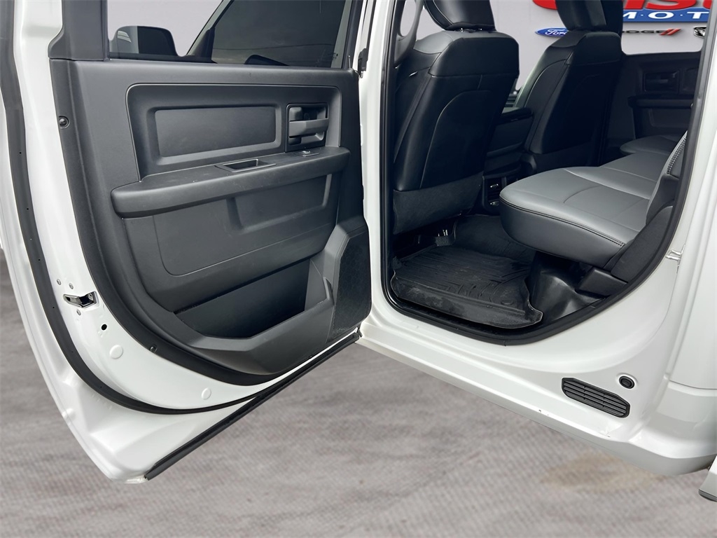 RAM 2500 Tradesman Crew Cab LWB 4WD 2021