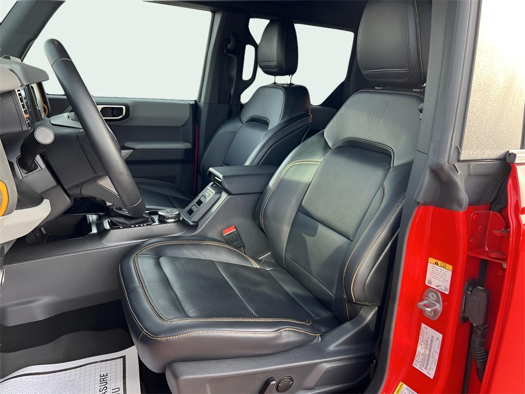 Ford Bronco Base 4-Door w/Advanced 2022