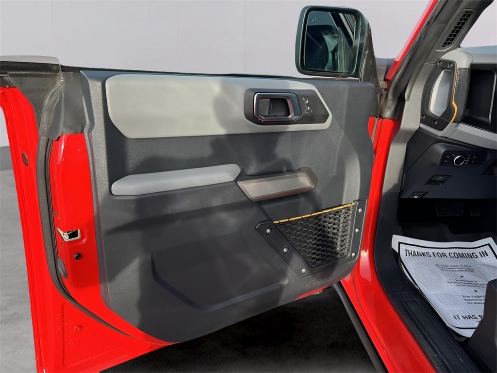 Ford Bronco Base 4-Door w/Advanced 2022