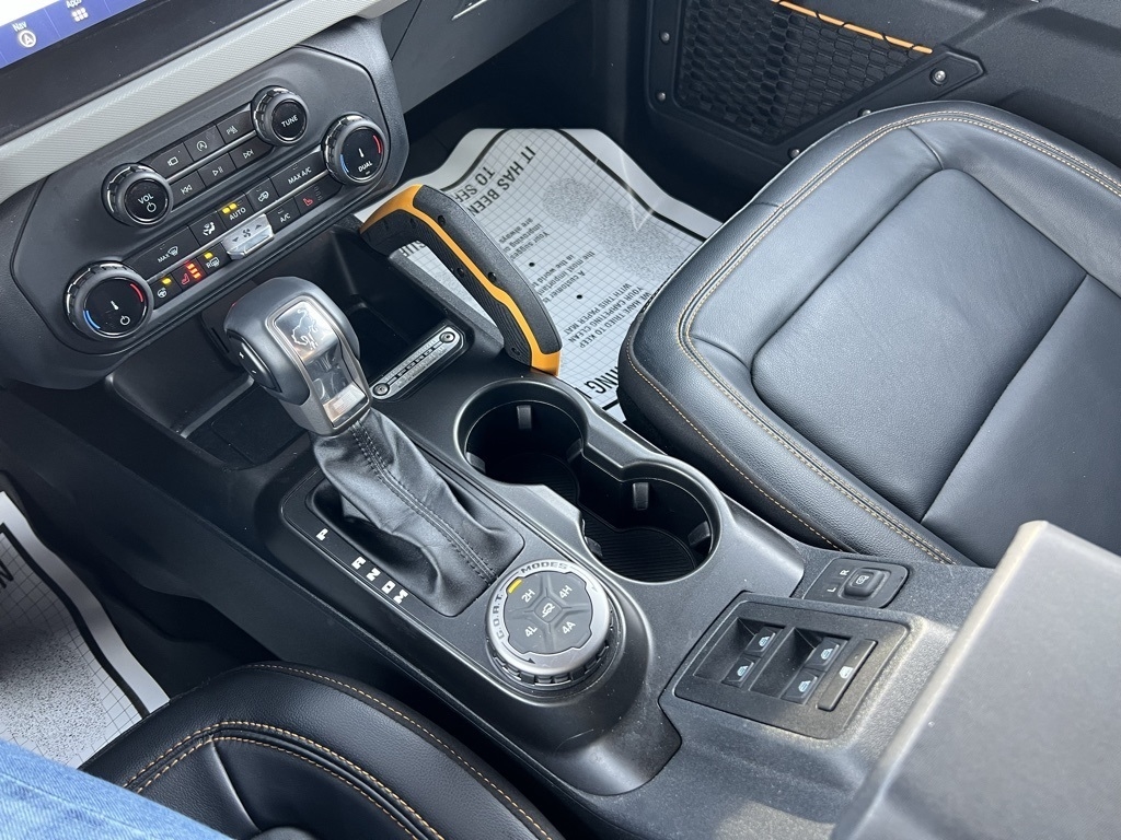 Ford Bronco Base 4-Door w/Advanced 2022