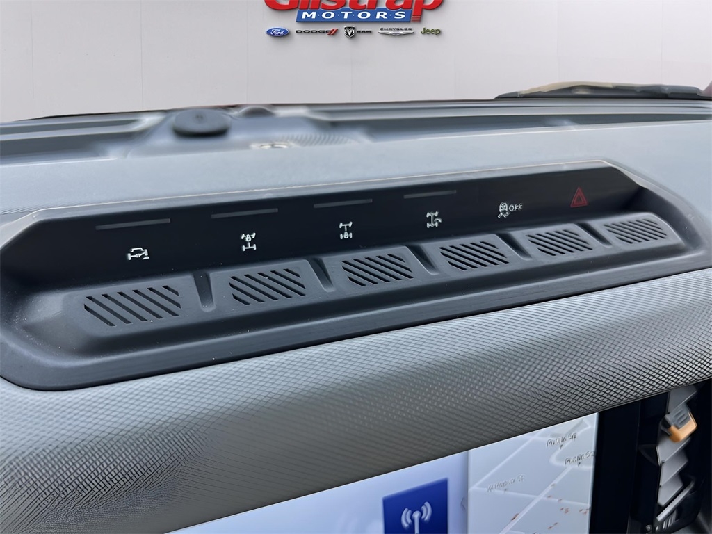 Ford Bronco Base 4-Door w/Advanced 2022