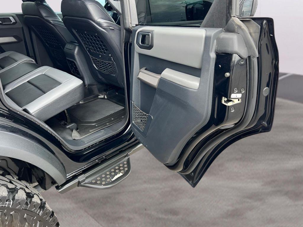 Ford Bronco Base 4-Door 2023