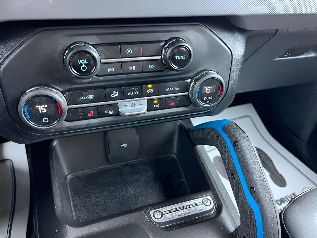 Ford Bronco Base 4-Door 2023