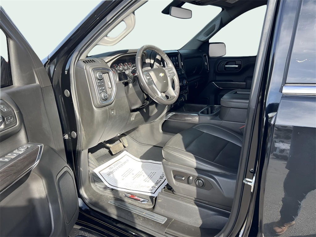 Chevrolet Silverado 1500 LTZ Crew Cab 4WD 2021