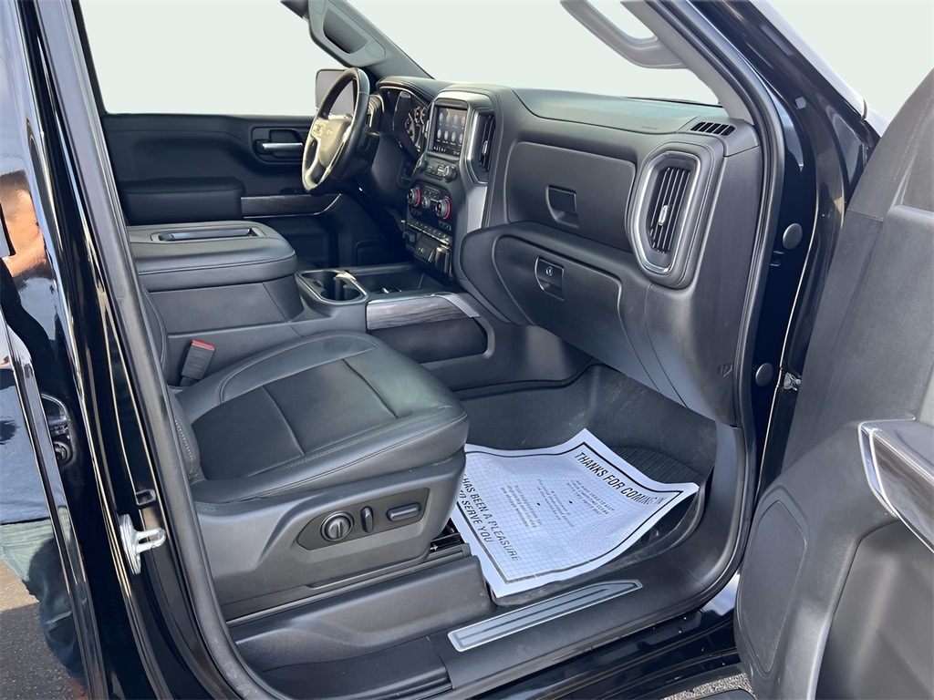 Chevrolet Silverado 1500 LTZ Crew Cab 4WD 2021