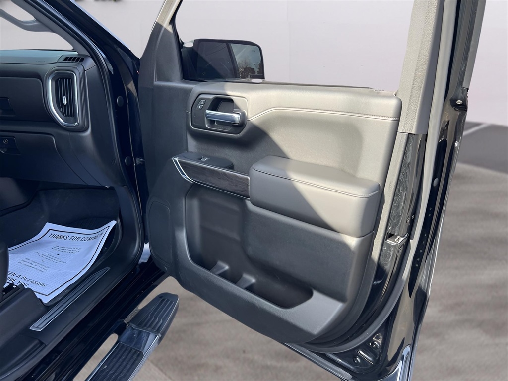 Chevrolet Silverado 1500 LTZ Crew Cab 4WD 2021