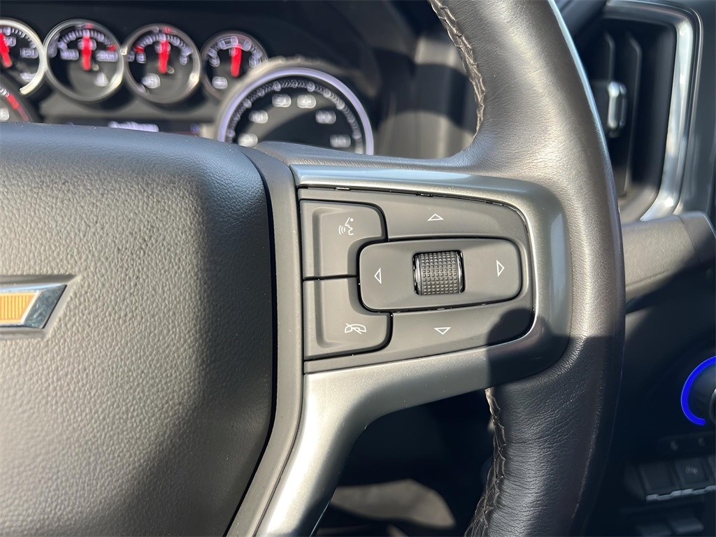 Chevrolet Silverado 1500 LTZ Crew Cab 4WD 2021