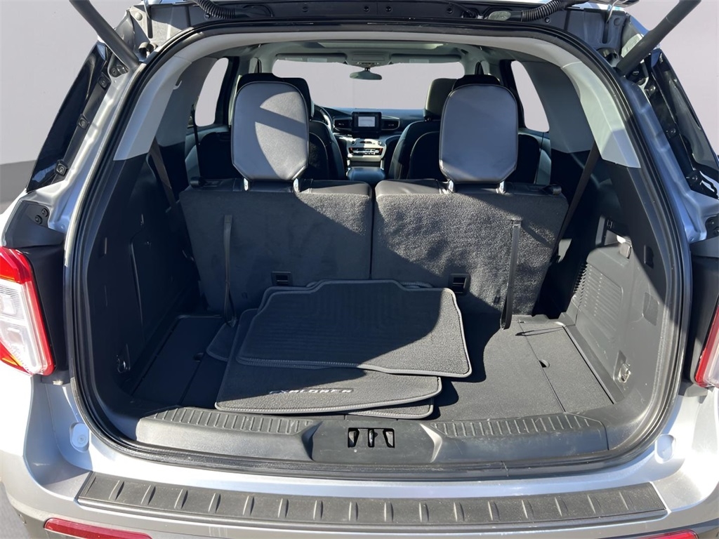 Ford Explorer XLT AWD 2022