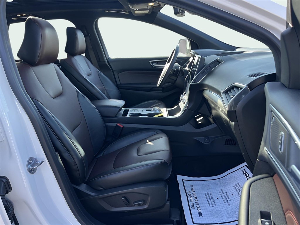 Ford Edge Titanium AWD 2022