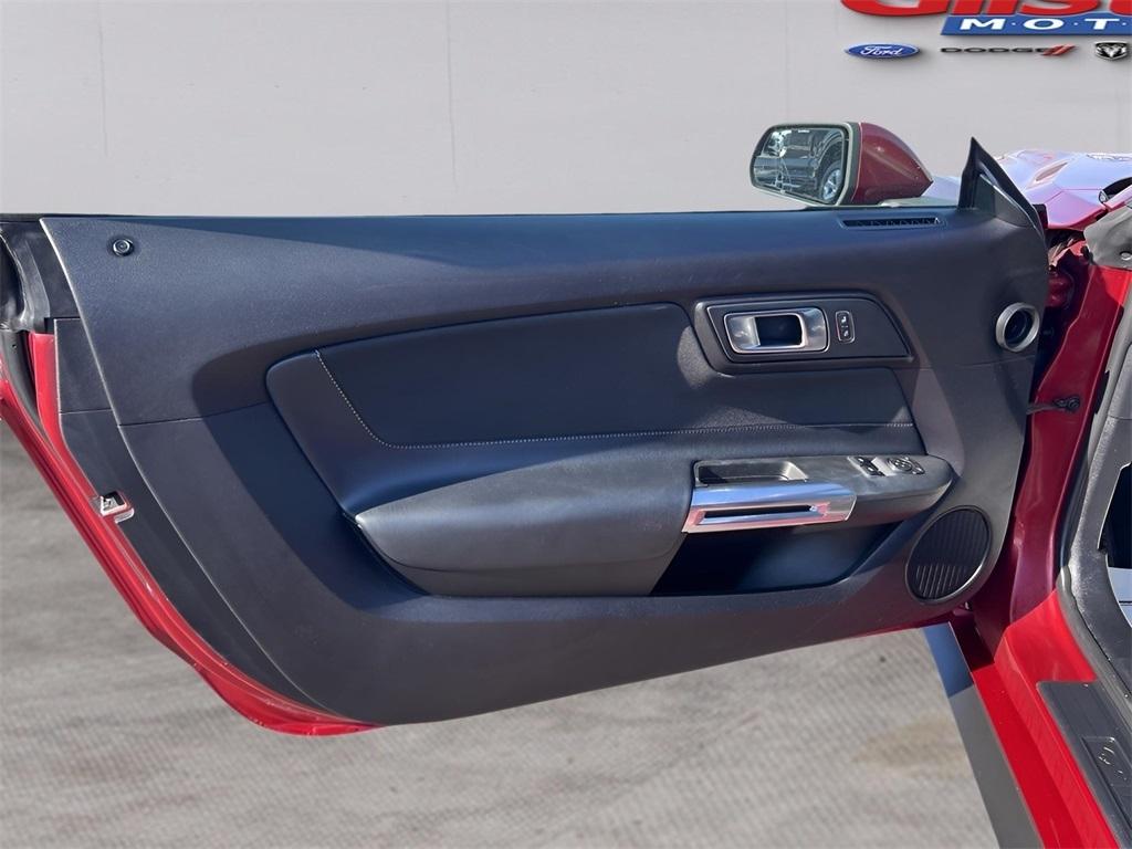 Ford Mustang EcoBoost Coupe 2019