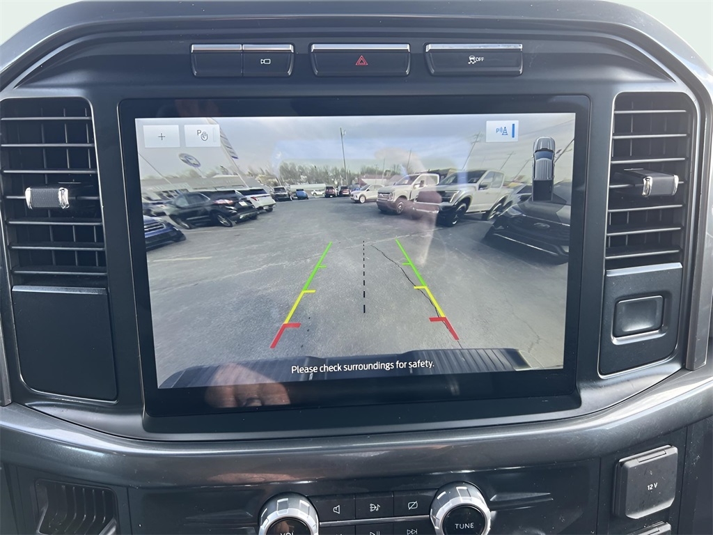 Ford F-150 XLT SuperCrew 5.5-ft. Bed 4WD 2022