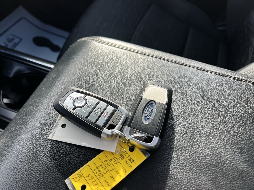 Ford F-150 XLT SuperCrew 5.5-ft. Bed 4WD 2022