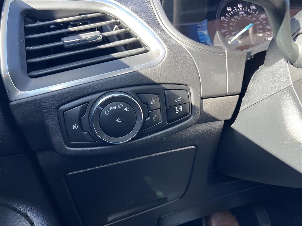 Ford Edge Titanium 2024