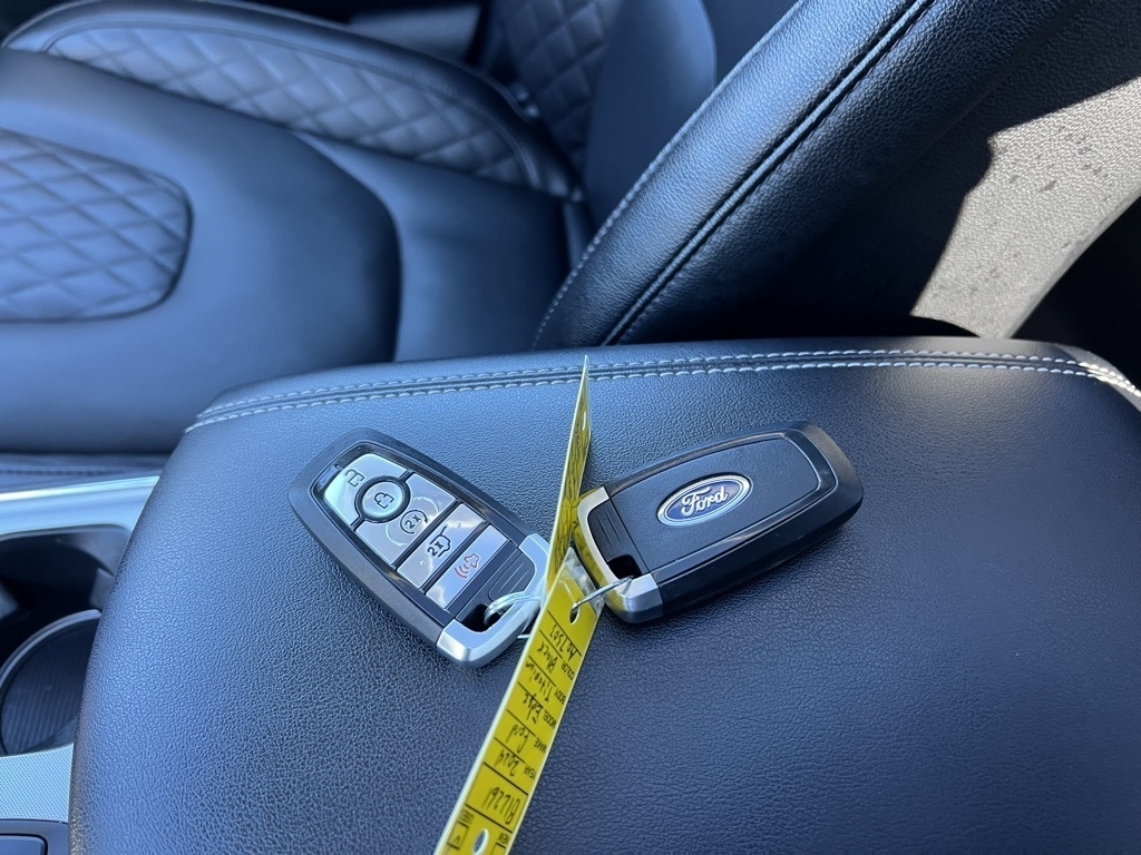 Ford Edge Titanium 2024