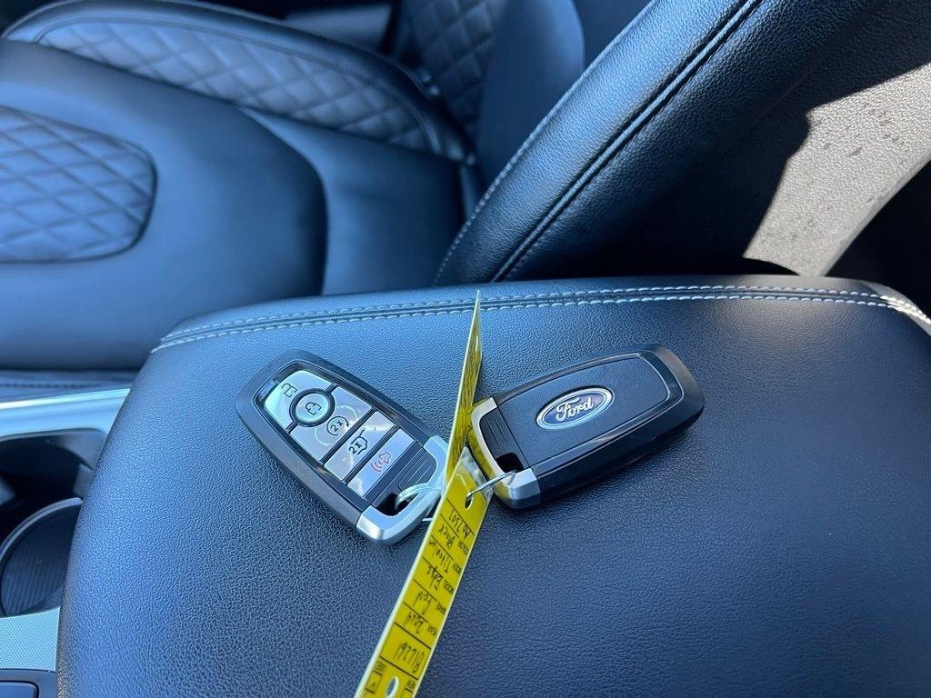 Ford Edge Titanium 2024