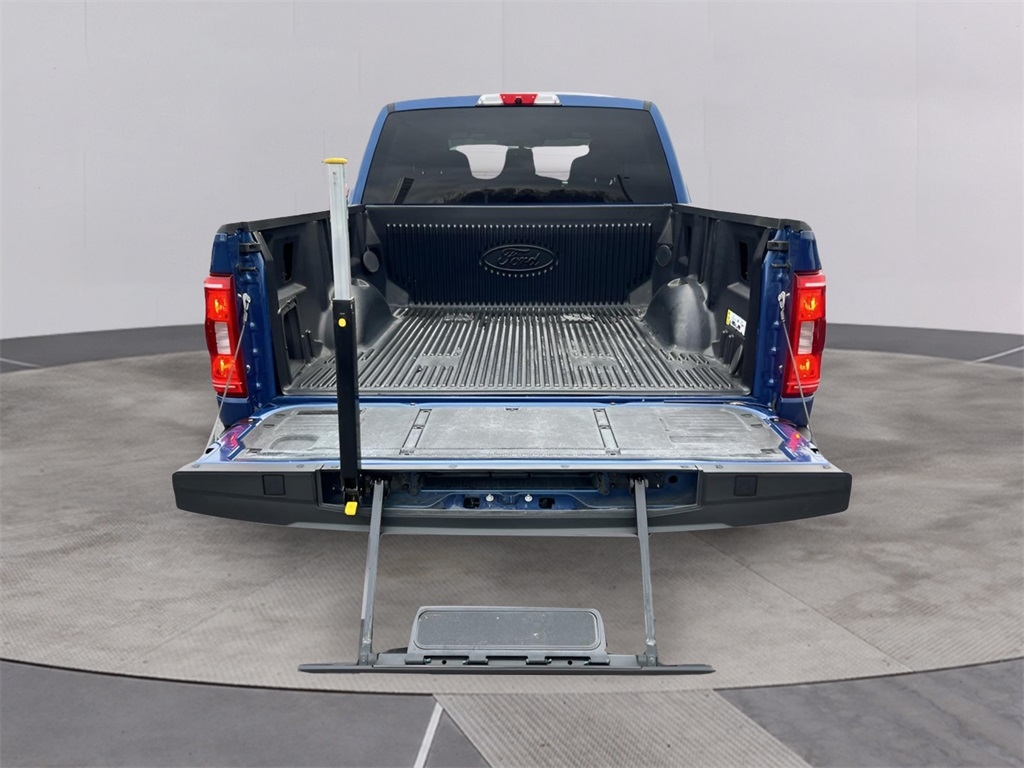 Ford F-150 XLT SuperCrew 5.5-ft. Bed 4WD 2023