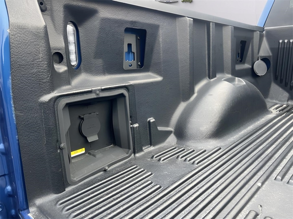 Ford F-150 XLT SuperCrew 5.5-ft. Bed 4WD 2023