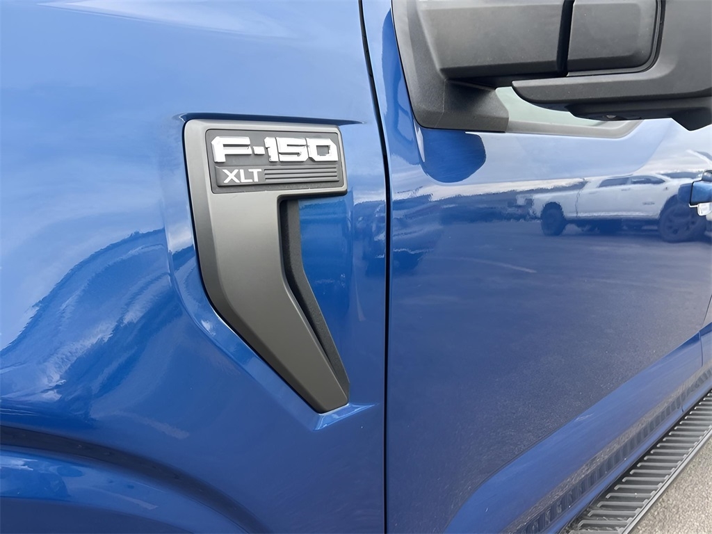 Ford F-150 XLT SuperCrew 5.5-ft. Bed 4WD 2023