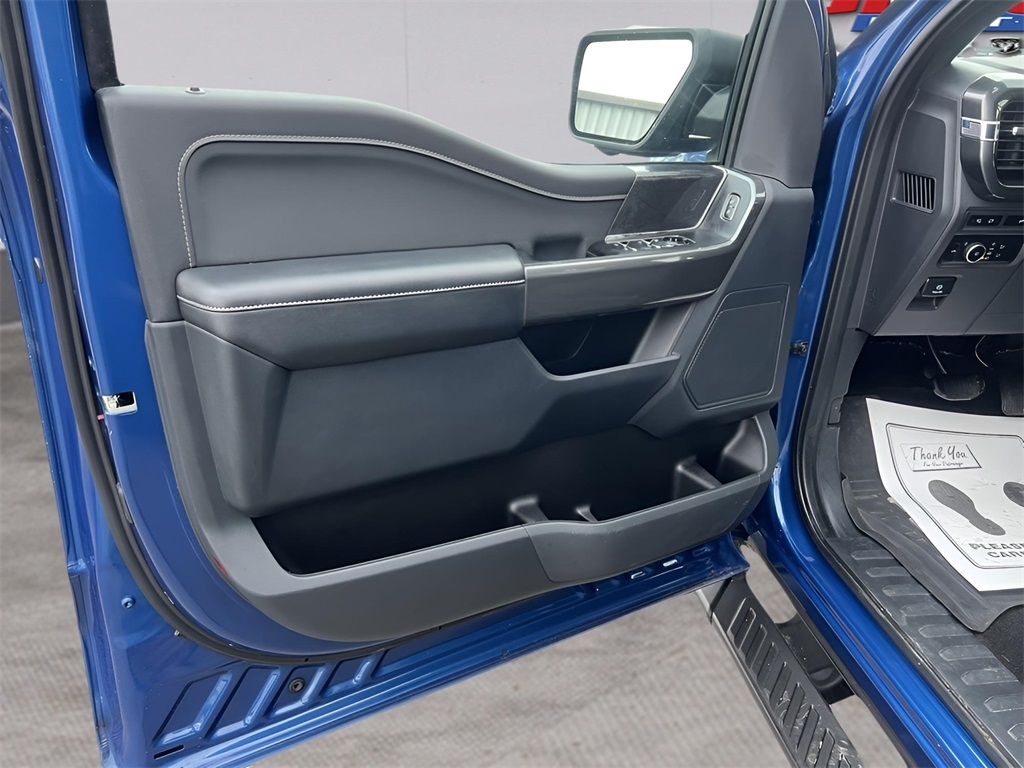 Ford F-150 XLT SuperCrew 5.5-ft. Bed 4WD 2023