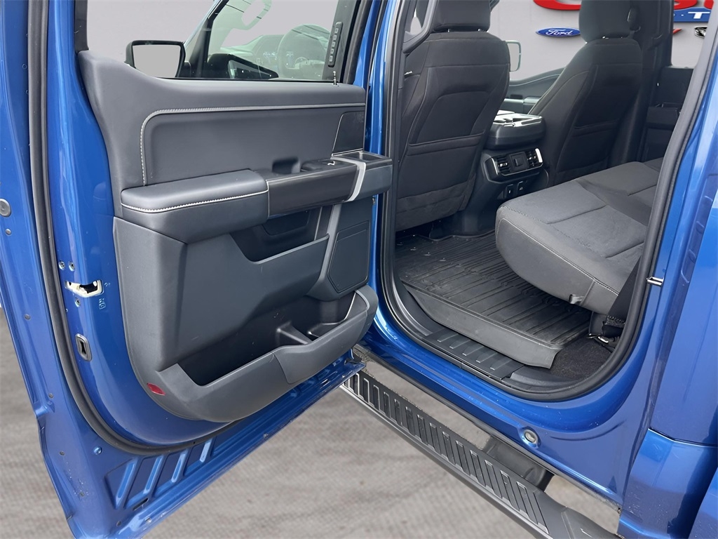 Ford F-150 XLT SuperCrew 5.5-ft. Bed 4WD 2023