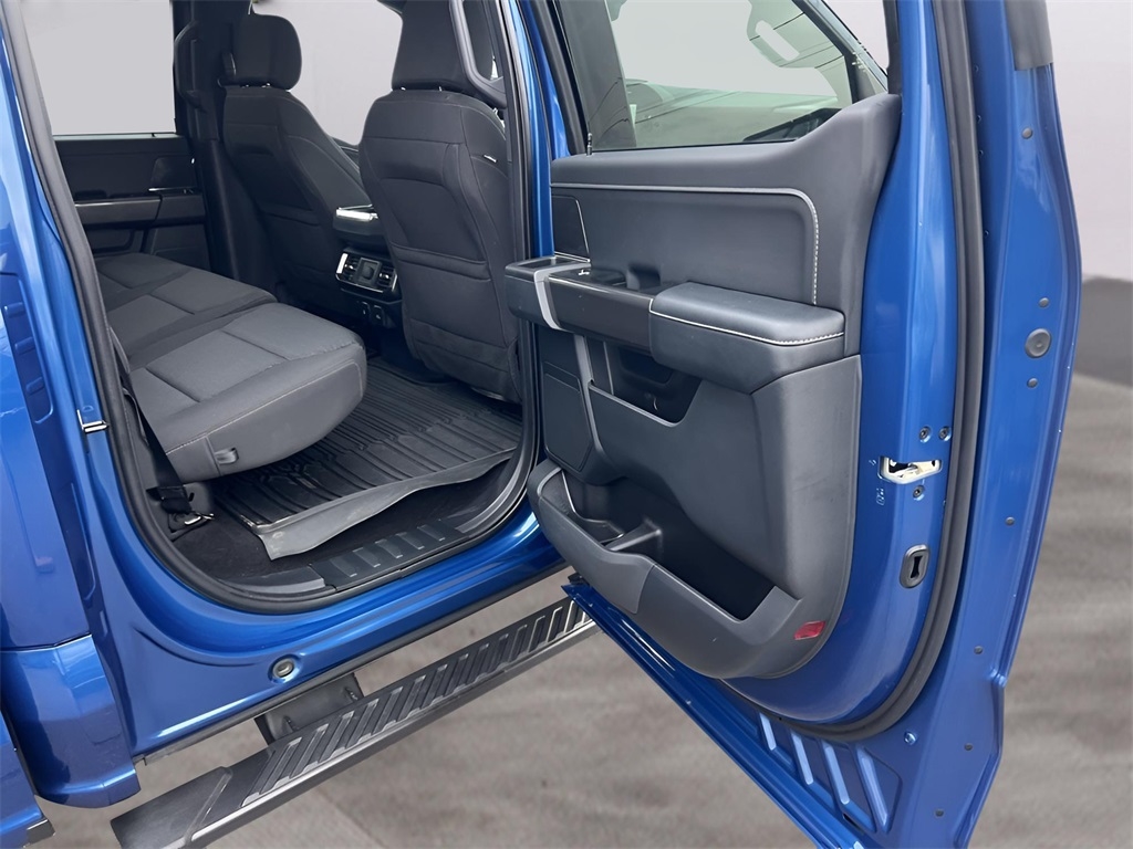 Ford F-150 XLT SuperCrew 5.5-ft. Bed 4WD 2023