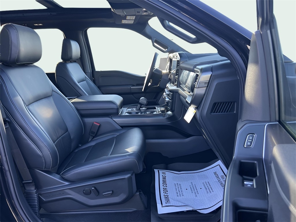 Ford F-150 Lariat SuperCrew 4WD 2025