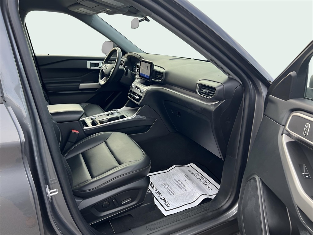 Ford Explorer XLT AWD 2023
