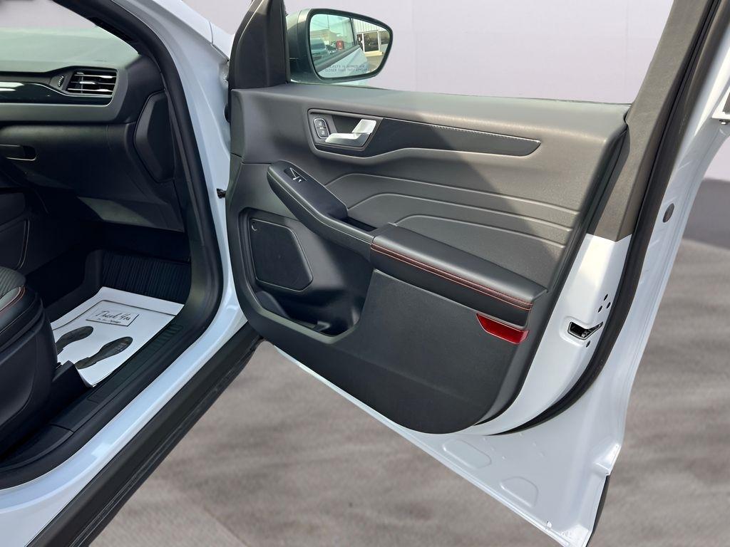 Ford Escape ST-Line 2025