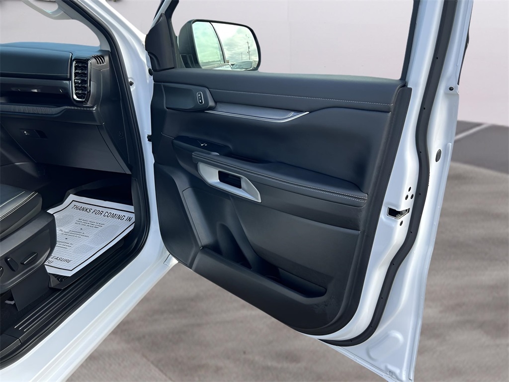 Ford Ranger Lariat SuperCrew 4WD 2025