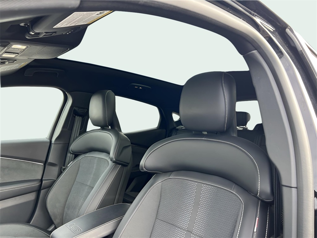 Ford Mustang Mach-E GT 2025