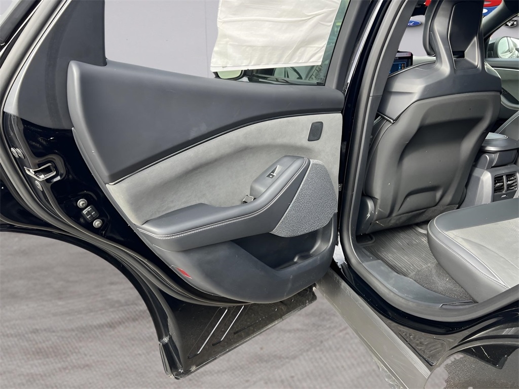 Ford Mustang Mach-E GT 2025