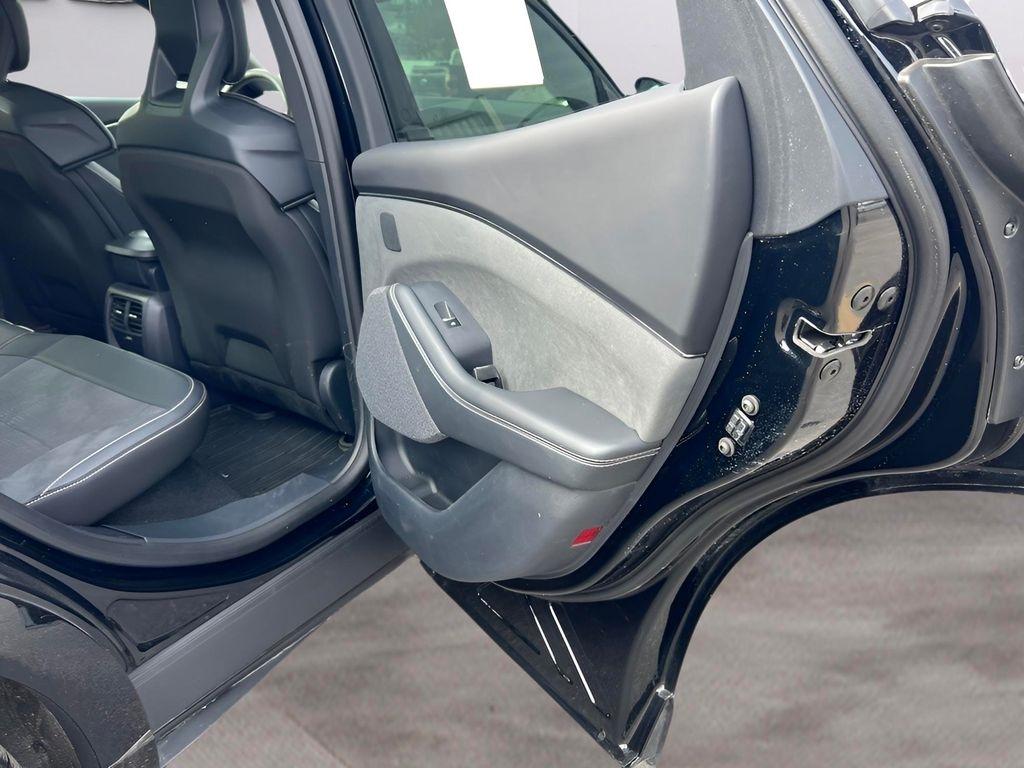 Ford Mustang Mach-E GT 2025