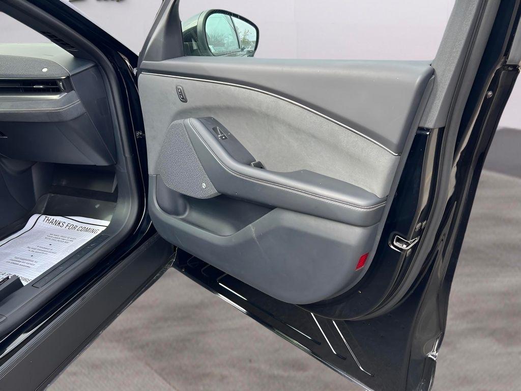 Ford Mustang Mach-E GT 2025