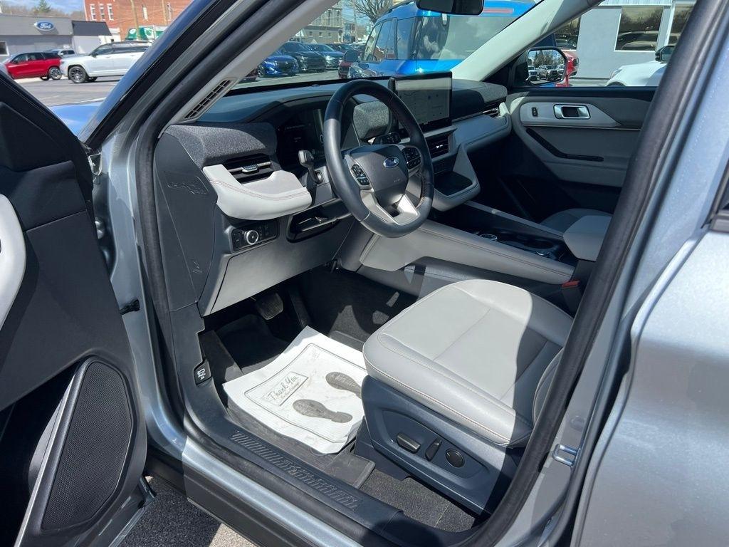 Ford Explorer Active AWD 2025