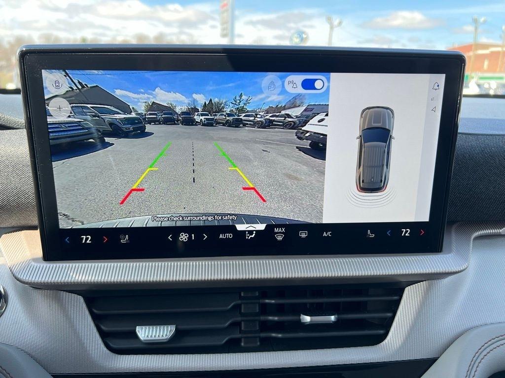 Ford Explorer Active AWD 2025