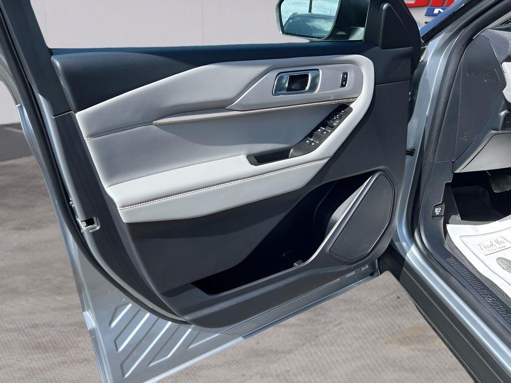 Ford Explorer Active AWD 2025