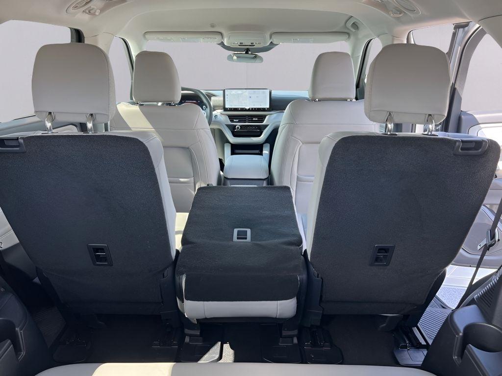 Ford Explorer Active AWD 2025