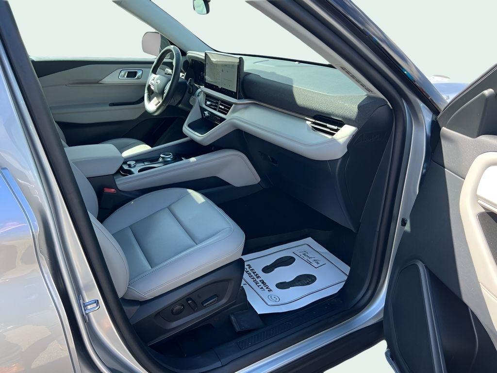 Ford Explorer Active AWD 2025