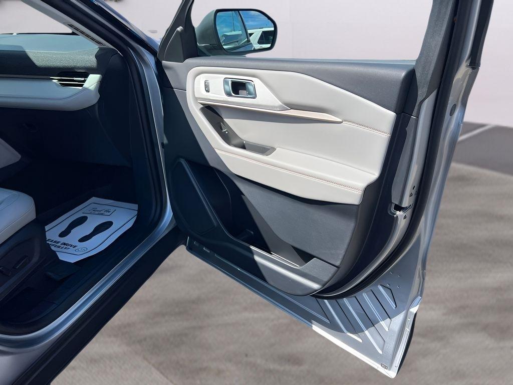 Ford Explorer Active AWD 2025