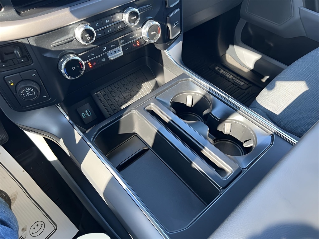 Ford F-150 XLT SuperCrew 4WD 2024