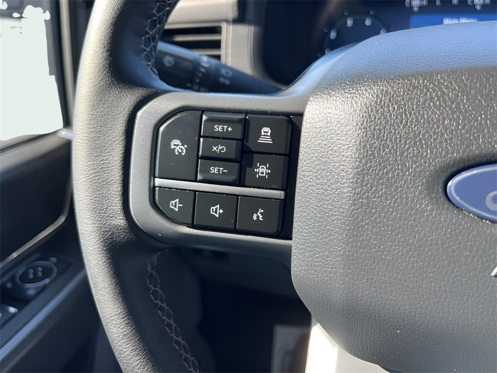 Ford F-150 XLT SuperCrew 4WD 2024