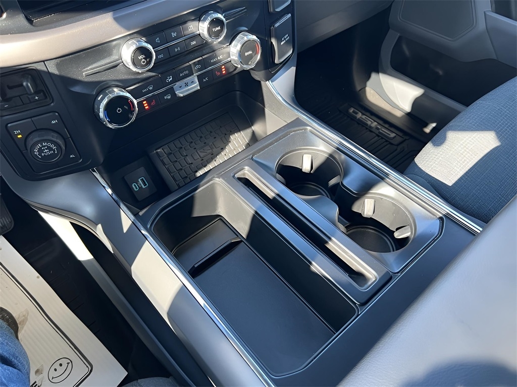 Ford F-150 XLT SuperCrew 4WD 2024