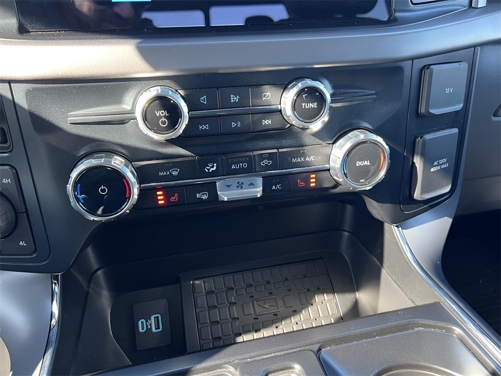 Ford F-150 XLT SuperCrew 4WD 2024